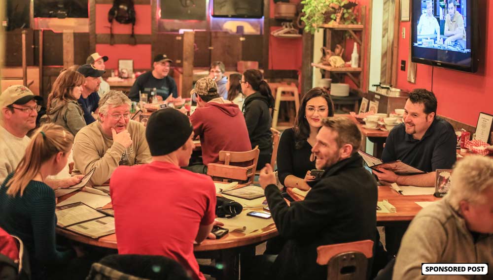 Snowmobilecom's tweet photo. Best Trailside Restaurants For Ontario Snowmobilers - https://t.co/faa0g2b1zq https://t.co/hNdzD9wWme