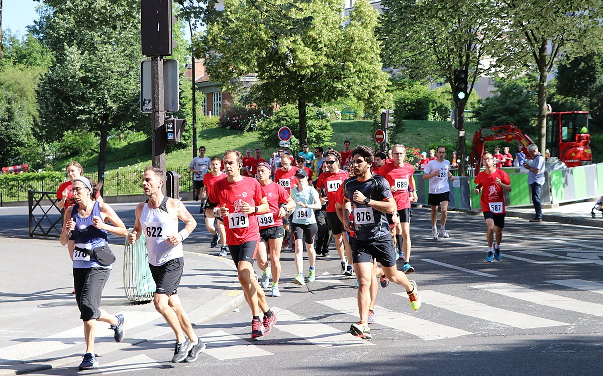 Mairie du 20e (@mairiedu20) on Twitter photo 🏃LA PYRÉNÉENNE🏃
Le 8 mai, <a href="/ParisSportClub/">Paris Sport Club</a> et la mairie de #Paris20 organisent <a href="/lapyreneennepar/">La Pyrénéenne - Les 10km du 20e - Paris</a>. Course unique et mythique du #20e, vue imprenable sur <a href="/Paris/">Paris</a> #dénivelés et ambiance festive seront au RDV !
En équipe ou en solo participez à l'édition 2022👇
mairie20.paris.fr/pages/la-pyren… 🏃LA PYRÉNÉENNE🏃
Le 8 mai, <a href="/ParisSportClub/">Paris Sport Club</a> et la mairie de #Paris20 organisent <a href="/lapyreneennepar/">La Pyrénéenne - Les 10km du 20e - Paris</a>. Course unique et mythique du #20e, vue imprenable sur <a href="/Paris/">Paris</a> #dénivelés et ambiance festive seront au RDV !
En équipe ou en solo participez à l'édition 2022👇
mairie20.paris.fr/pages/la-pyren…