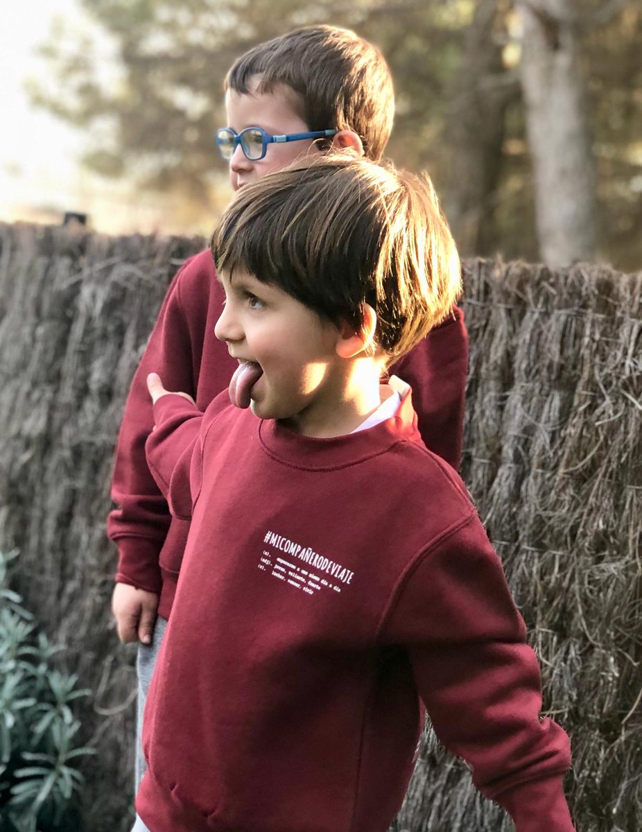 micompideviaje's tweet photo. Sudadera solidaria a favor de la investigación del cáncer infantil y juvenil en @vallhebron @VHIR_ 💪🏼💕

➡️ Disponible desde la talla 4 hasta la 12 🙌🏼

➡️ https://t.co/7wG7D3oSg8

#seguimosluchando
#seguimosinvestigando
#micompañerodeviaje https://t.co/Z2nU0XAI4H