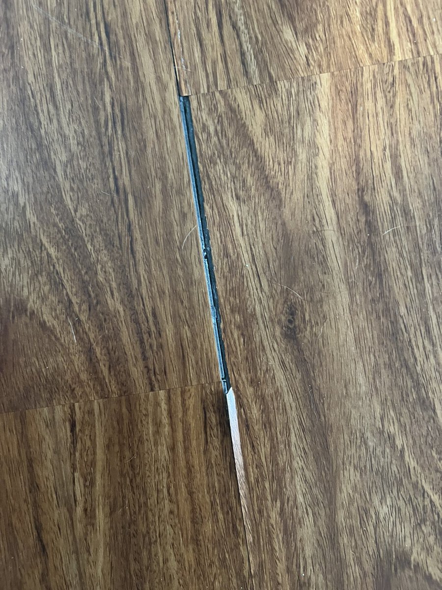 Jedi_Ninja01's tweet photo. @LLFlooring Y’all should tell customer also about how terrible customer service is. What is the review there I wonder. If I had to guess I would say negative something. https://t.co/QNNBNLymVk