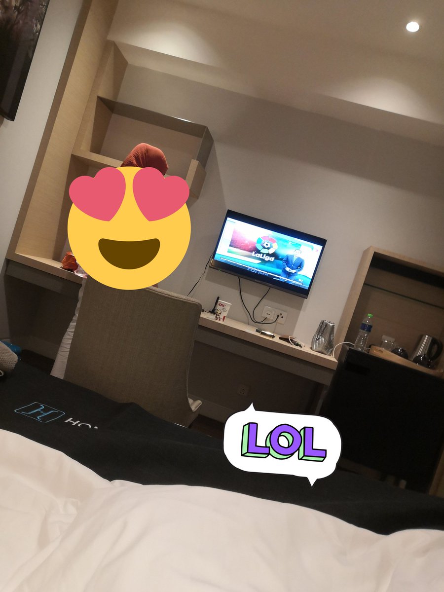 casualalien69's tweet photo. it's been a while.. korang tgh buat ape tu? https://t.co/RUoXhhP8mH