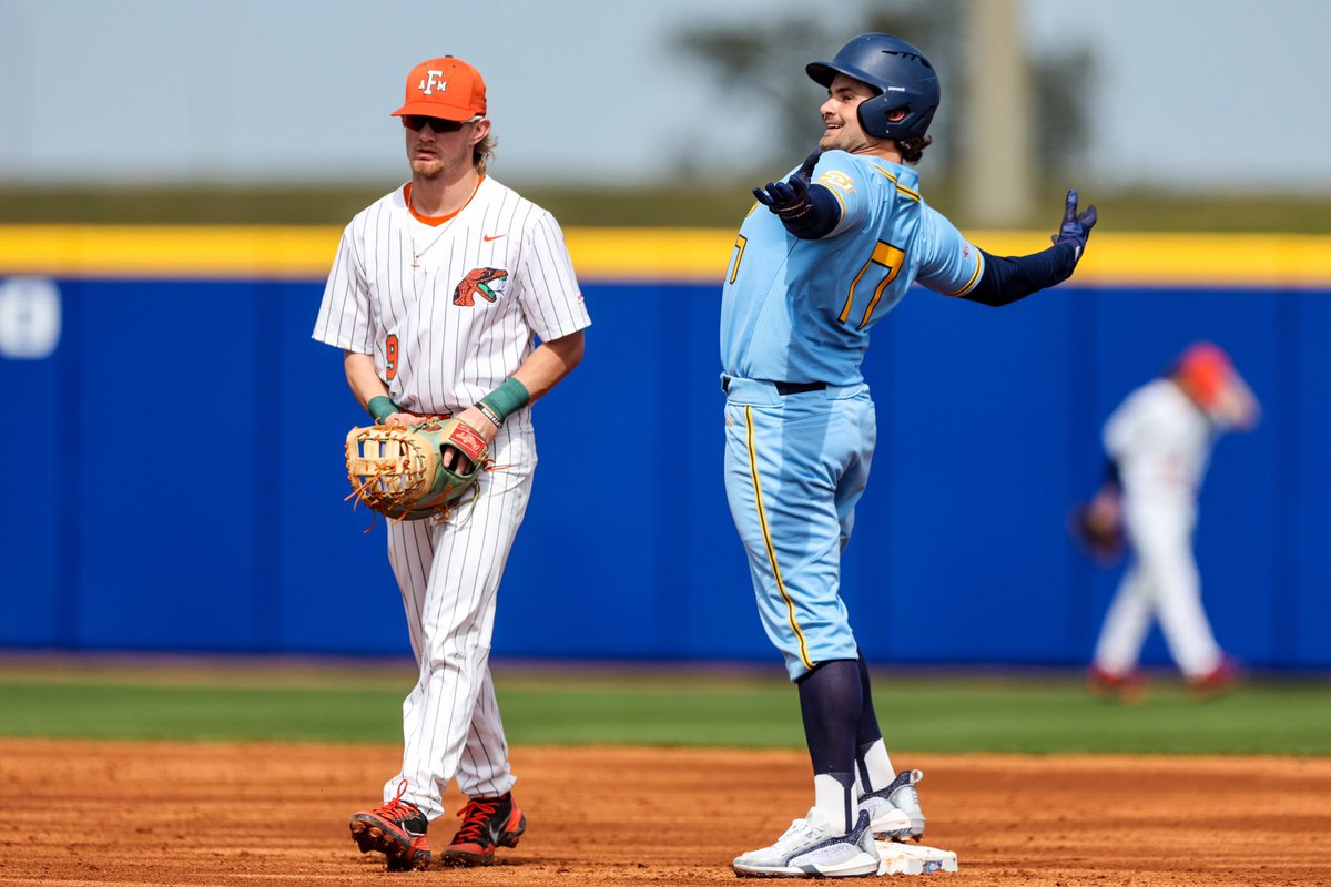 southernubsb's tweet photo. Opening Weekend 📸 https://t.co/xhyqApfoti