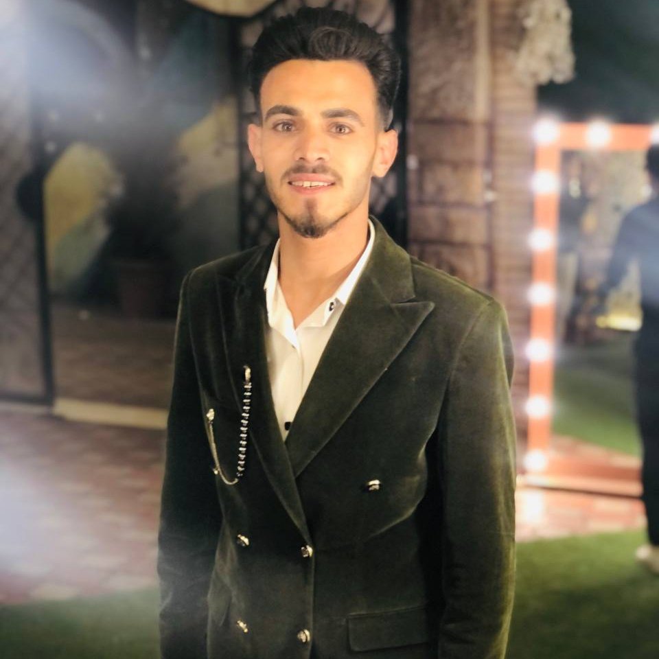 Elsayed94947551's tweet photo. #صورة_ملف_شخصي_جديدة https://t.co/nlXSt2WNOt
