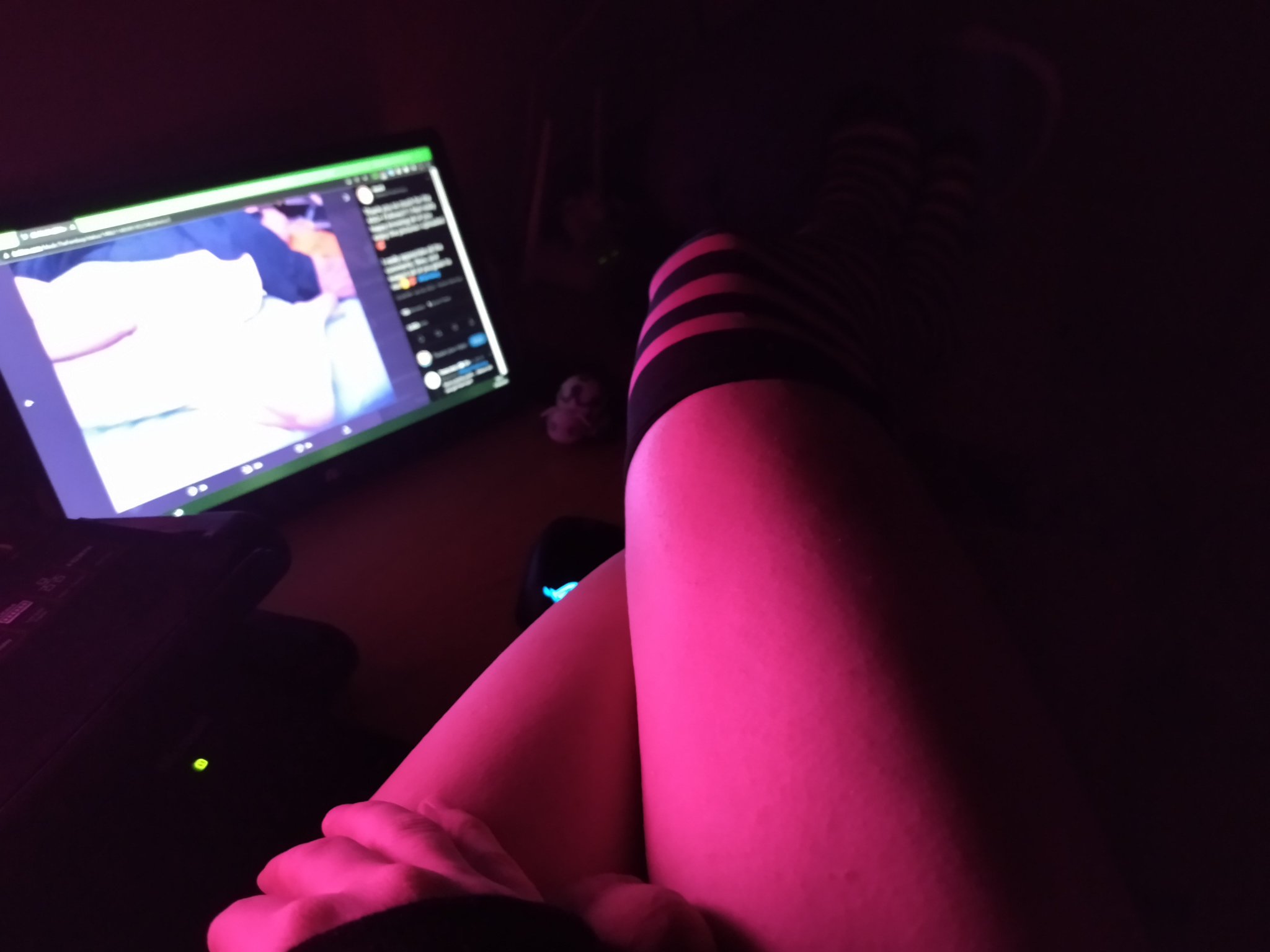 2 pic. Back to cute boys again.
#Femboy #Gay #NSFW #Porn #Crossdressing #Cute #Horny #Lewd #Girly #Bed