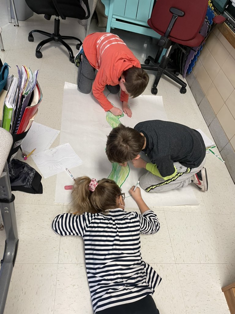 ldevriesbgcs's tweet photo. Team work makes the dream work. We are working together in groups to make our own beanstalk after reading Jim and the Beanstalk. Tomorrow we will practice our measuring skills! #KIDSFirst #BridgesMath @KaraffaAlyssa @angschaal https://t.co/adlkwEusZZ