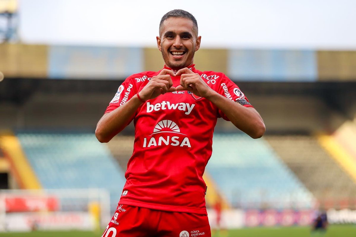 fedemateos20's tweet photo. Lindo triunfo contra la U, vamos ñublense 👹🇨🇱🇦🇷 https://t.co/3BYvOi3vvj
