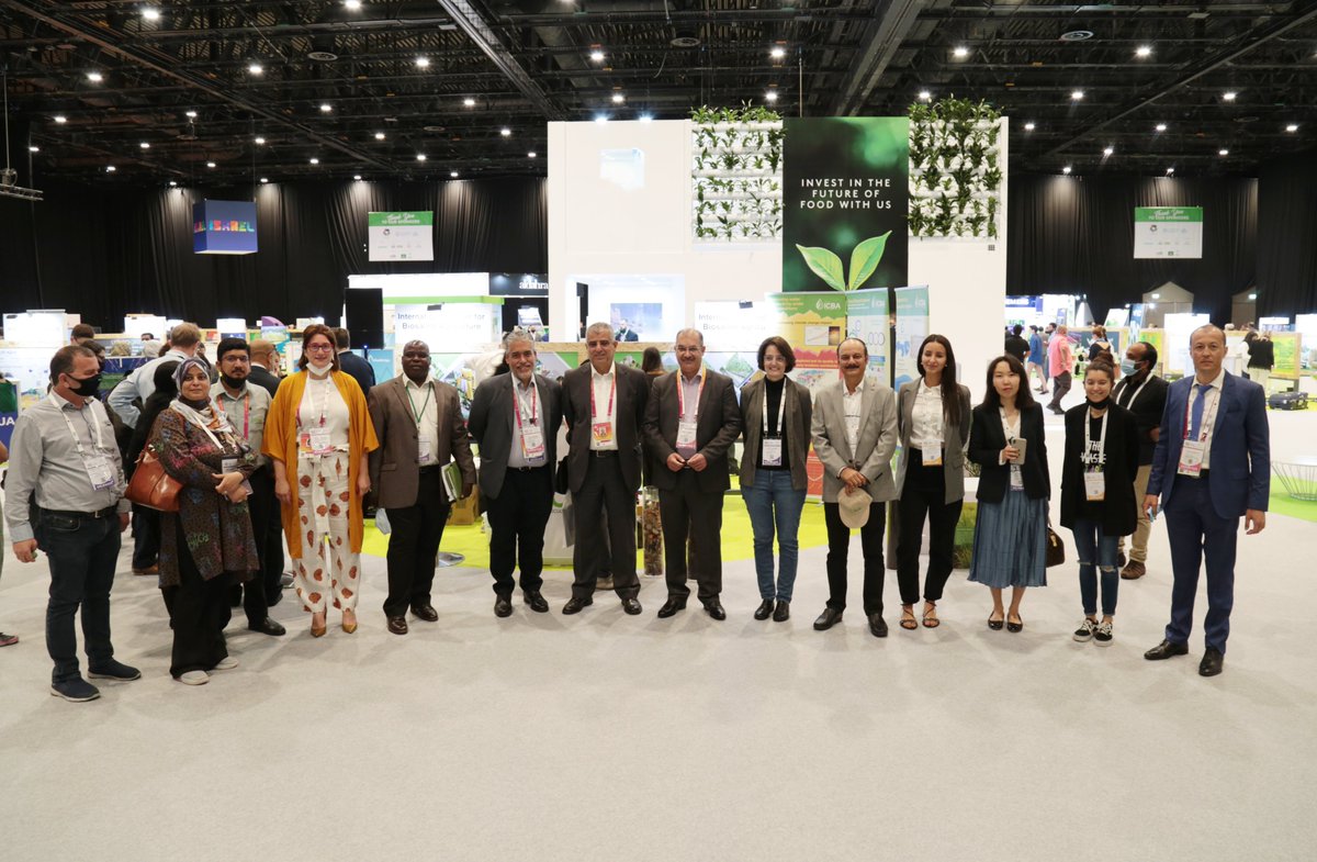 ICBAAgriculture's tweet photo. We were delighted to welcome more than 200 participants today @ICBAAgriculture stand during the first day of the #FoodFodtheFutureSummit, organized as part of the Food, Agriculture and Livelihoods week at the #Expo2020Dubai .🧵
#HalophyticKitchenLab #ICBAYES https://t.co/BcjvTaKFUp