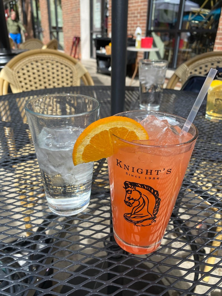 Spring… we’re ready for you! Nothing better than the warm sun shining on you with a cold drink in hand 🍹