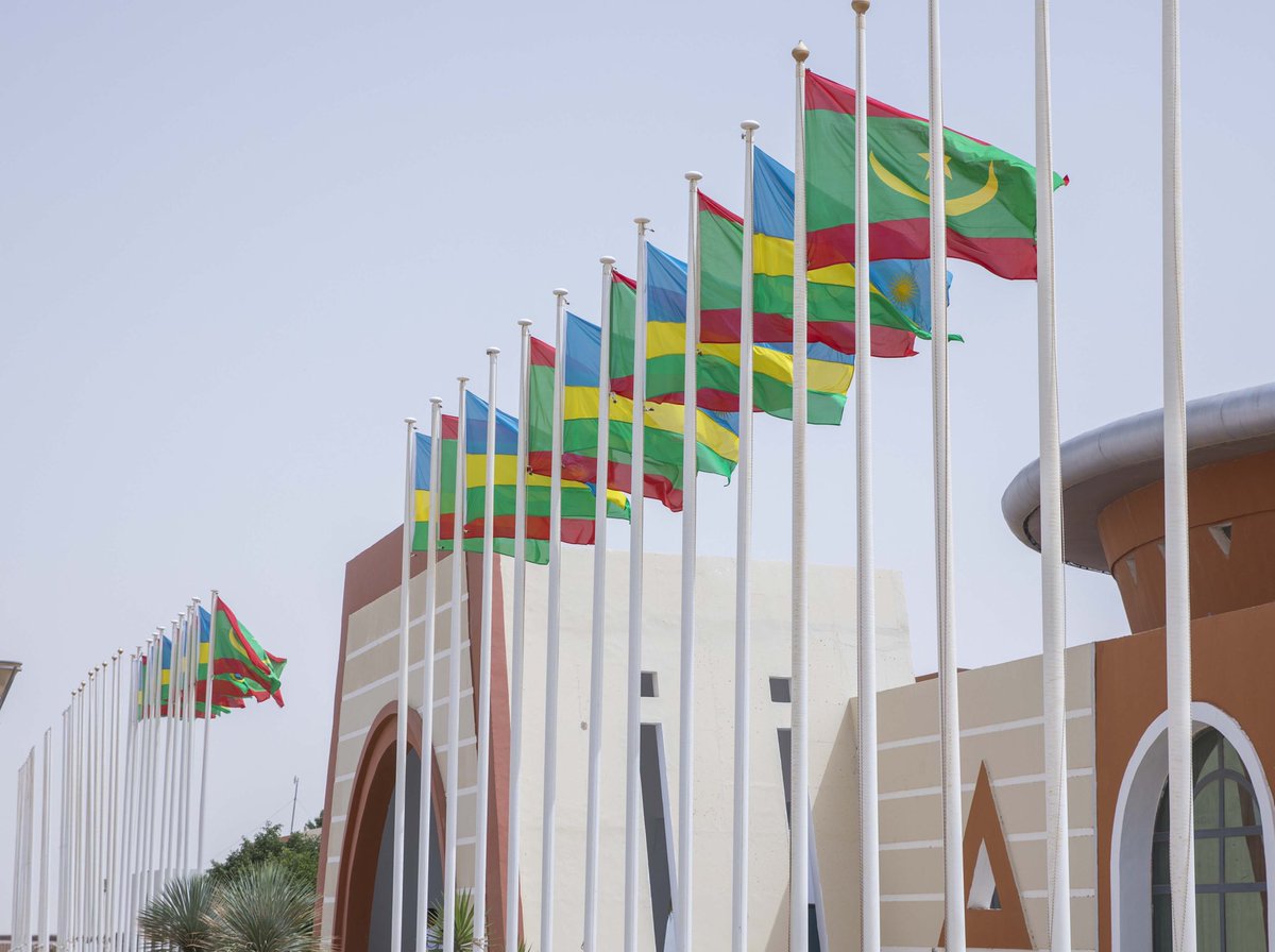 President Kagame is received by President Mohamed Ould Ghazouani @CheikhGhazouani in Nouakchott for a two day working visit to the Islamic Republic of Mauritania.