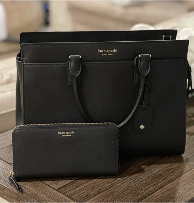 So, do you think the Kate Spade company knows what it&rsquo;s doing? I have been steadily getting more of their<a href="/tag/snowbunny"class="tags"><span>#snowbunny</span></a><a href="/tag/blackonly"class="tags"><span>#blackonly</span></a>