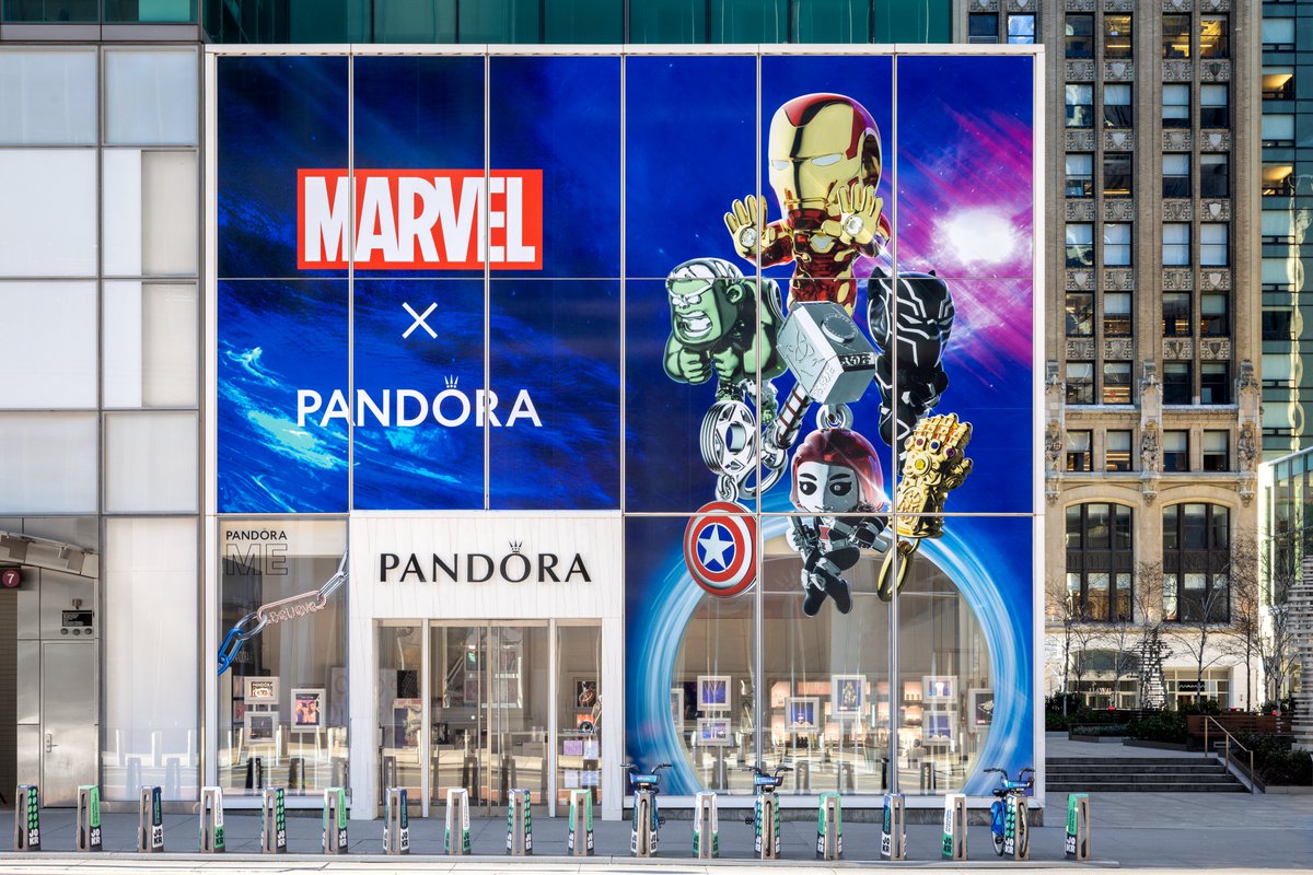 The #Avengers have landed! 😍 What do you think of our new #MarvelxPandora-themed storefront in #TimesSquare?

Photo by Brian Berkowitz