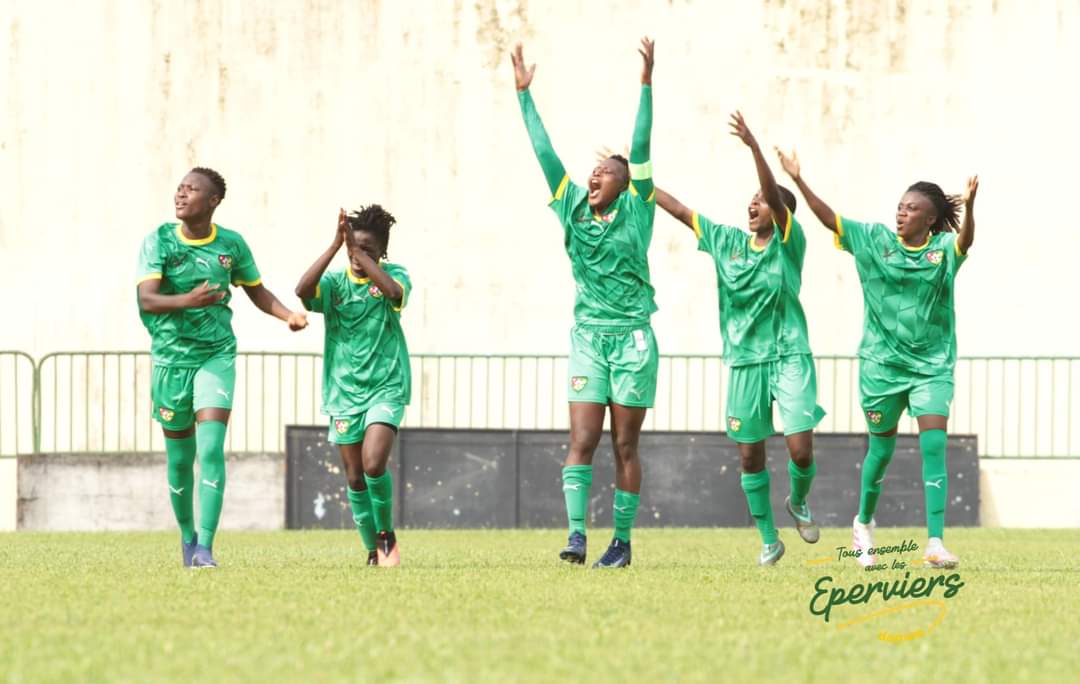 Blaise_DOKOU's tweet photo. Félicitations à nos Éperviers dames et à tout le staff de la sélection nationale pour la victoire et la qualification à notre première CAN féminine. #Fierté !

#TgTwittos https://t.co/zK0tUZuRpE