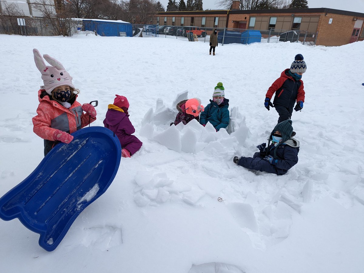 Mister_McLean's tweet photo. Making great use of the icy layer atop the snow this morning! We made Stegosaurus plates and a little nest/fort out of them! Gotta be creative to enjoy this Canadian weather! Way to go everyone! π
βοΈ @OLPeaceOCSB #ocsbKindergarten #NatureIsAClassroom https://t.co/oLjGCg2iYD