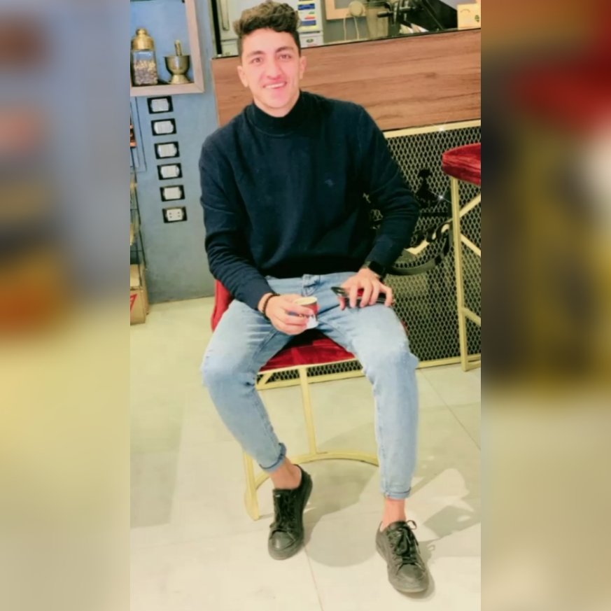 العيب مش انك ترتكب خطأ
العيب اللي بجد انك تتمادي فيه وانت مش معترف انك غلطت اصلآ..