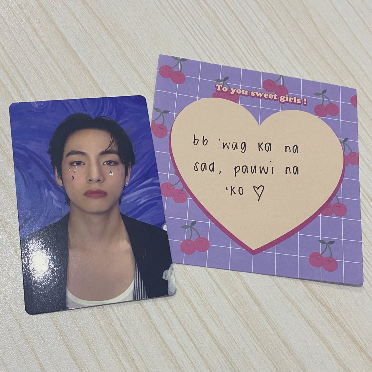 jncldn's tweet photo. AAAAAAHHHHH!!! umuwi na ngaaaa!! huhuhu naiiyak ako, hirap na hirap ako magpauwi ng album pc kaya napagdesisyunan kong ipush na to. thank you soo much @SUUMCART for sending home my baby to me. sobrang ganda ng packaging, ng freebies, super secured.🥹💜 https://t.co/beJqZC6mDD