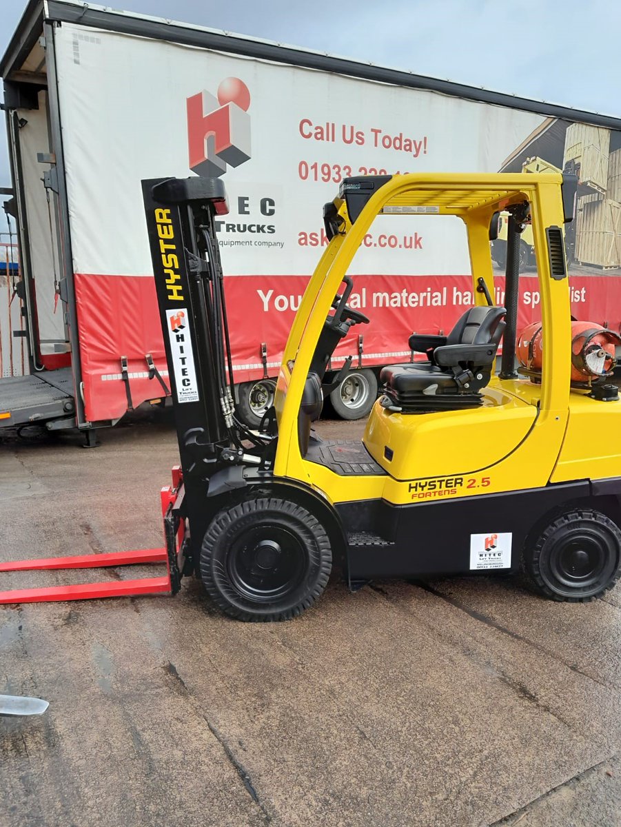 askhitec's tweet image. We make sure you have the right equipment to get the job done ✅
 We recently delivered this #Hyster H2.5FT recently delivered to a happy customer in #Leicester 👏
Read the full story on our website:
👉 bit.ly/3saEtJm

📞 01933 228127

#AskHitec #Forklift #LocalExperts