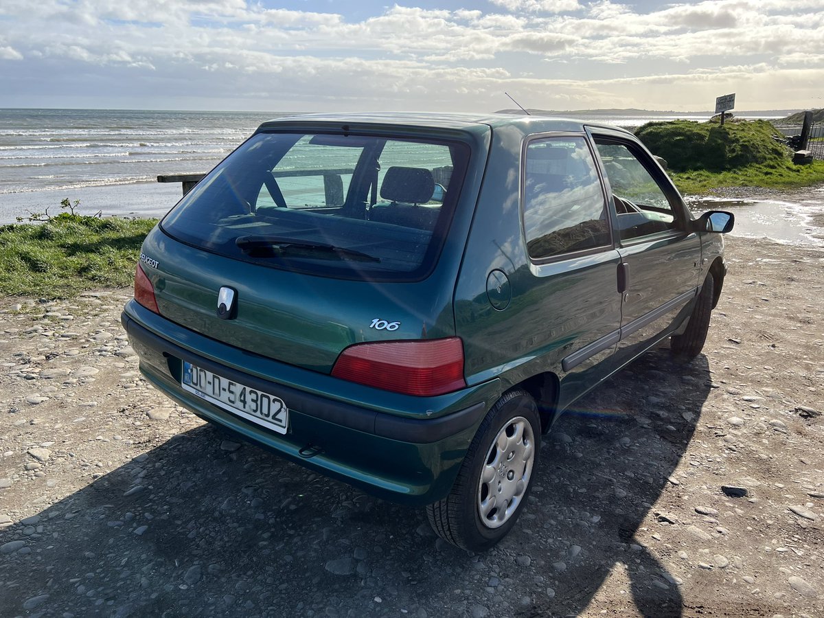 CrapCCollective's tweet photo. HERE IT IS! Sadly due to tech issues YouTube live didnβt happen. But no matter. Just look at it ππ #Peugeot106 #PovertySpec https://t.co/ooq3B01tVN