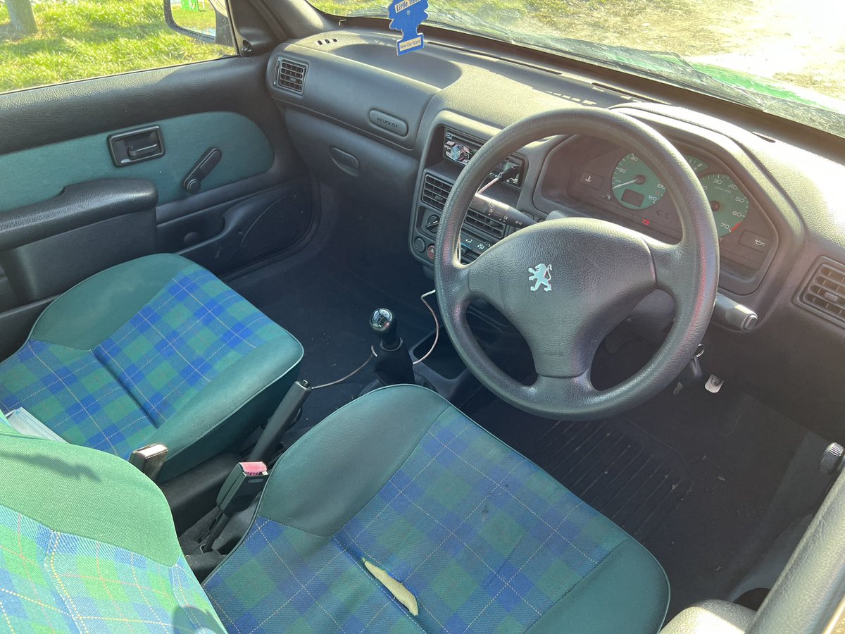 CrapCCollective's tweet photo. HERE IT IS! Sadly due to tech issues YouTube live didnβt happen. But no matter. Just look at it ππ #Peugeot106 #PovertySpec https://t.co/ooq3B01tVN