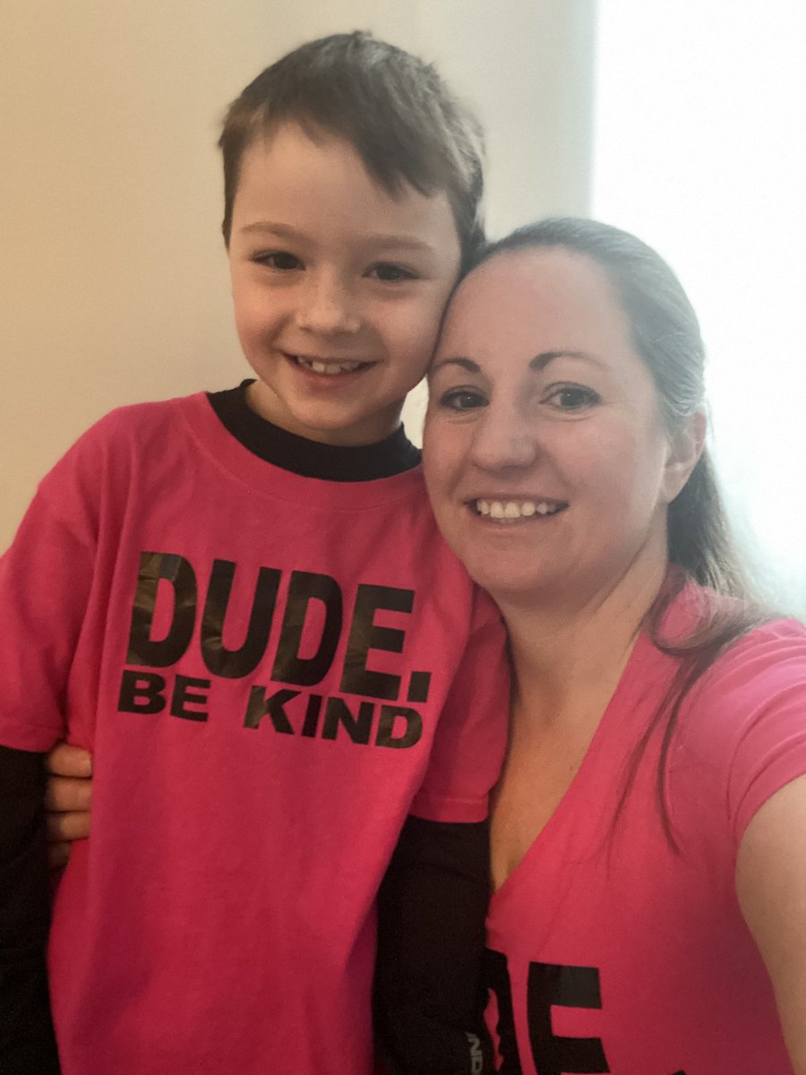 StLukeGrade6's tweet photo. Don’t forget your pink 👚shirt today gr 6’s! @StLukeNepean #DudeBeKind #ocsbPinkShirtDay https://t.co/YEHA21Jgqe