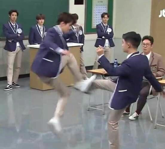 yangurlx's tweet photo. @choihips desgraceira dessa ainda suja o fandom stay https://t.co/ZLHjS9iQgV