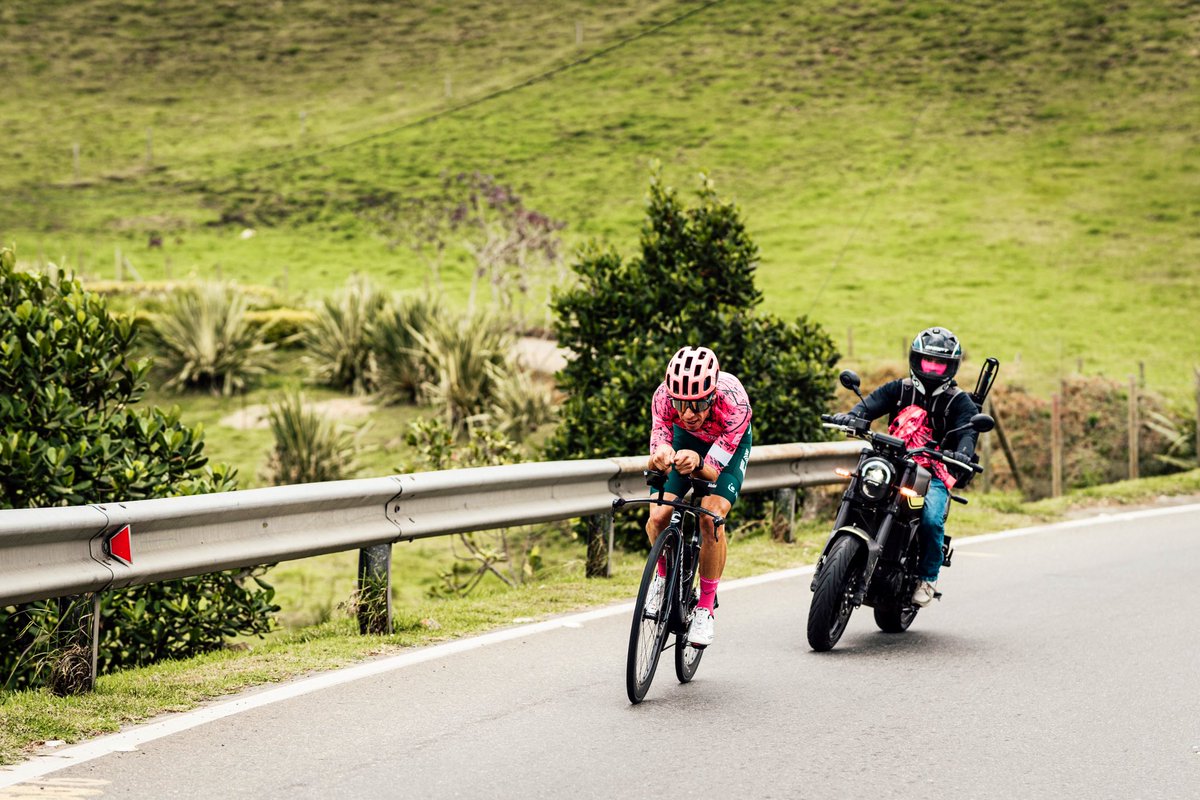 Rigoberto Uran tweet media