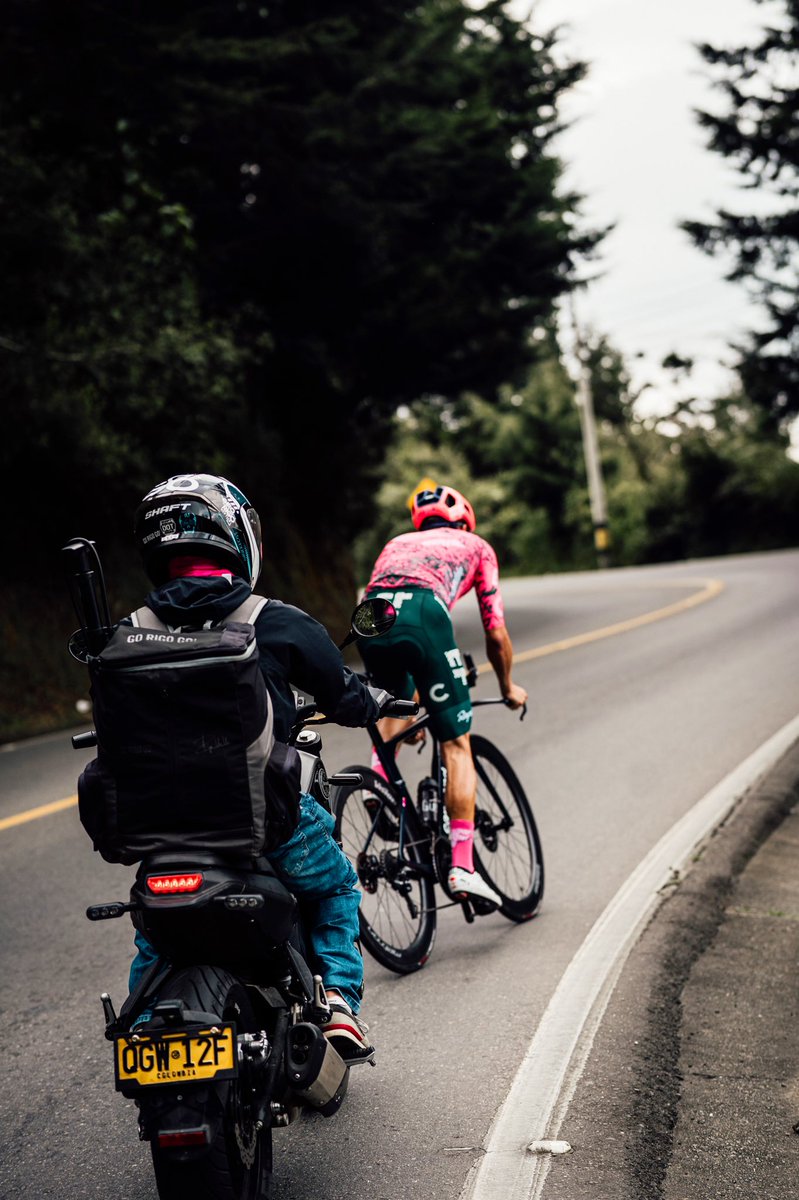 Rigoberto Uran tweet media