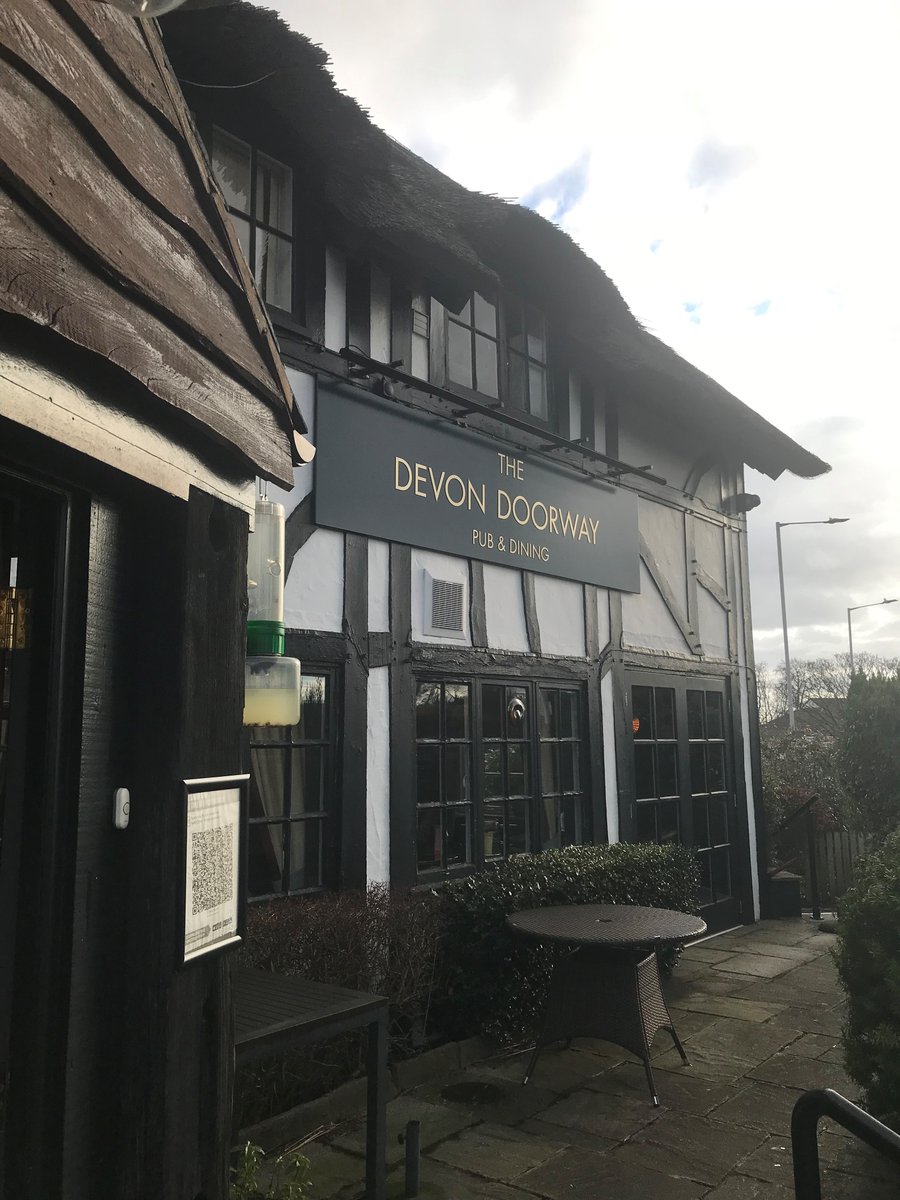 Gina_Pali's tweet photo. Lovely morning spent in the Devon Doorway with @networx4biz Great to meet everyone! :) @Paliltd #networking https://t.co/dcIUF7GjH8