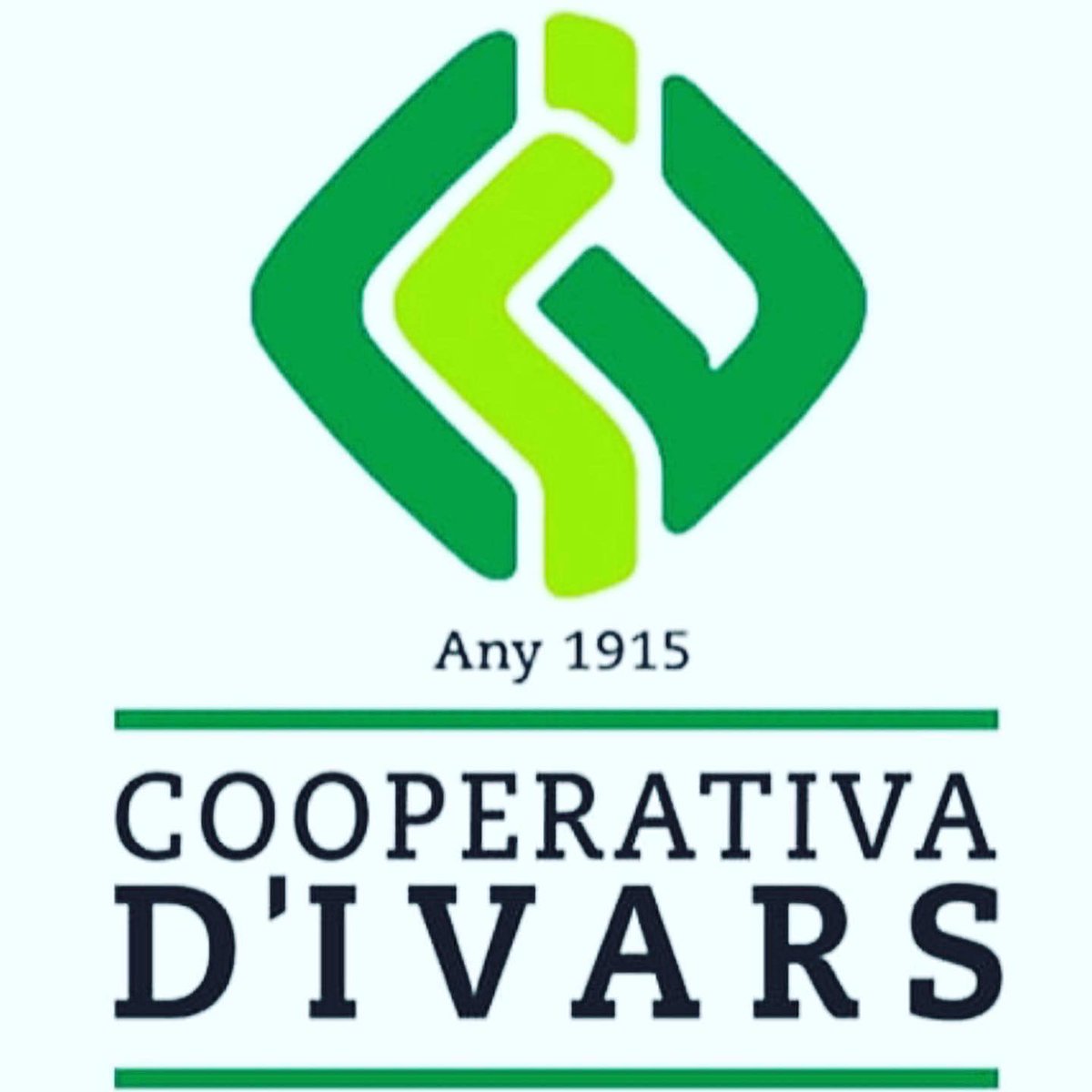 coopivars's tweet photo. 📍Avui  visitem una finca d'ordi 🌾
✅ Els nostres cultius extensius segueixen un bon ritme biològic. 
 Els nostres socis 🧑‍🌾treballen amb dedicació i cura per a obtenir la millor matèria primera i poder fabricar pinsos de qualitat, que contribueixin al benestar animal ❤️🐮 https://t.co/4YGtoohebW