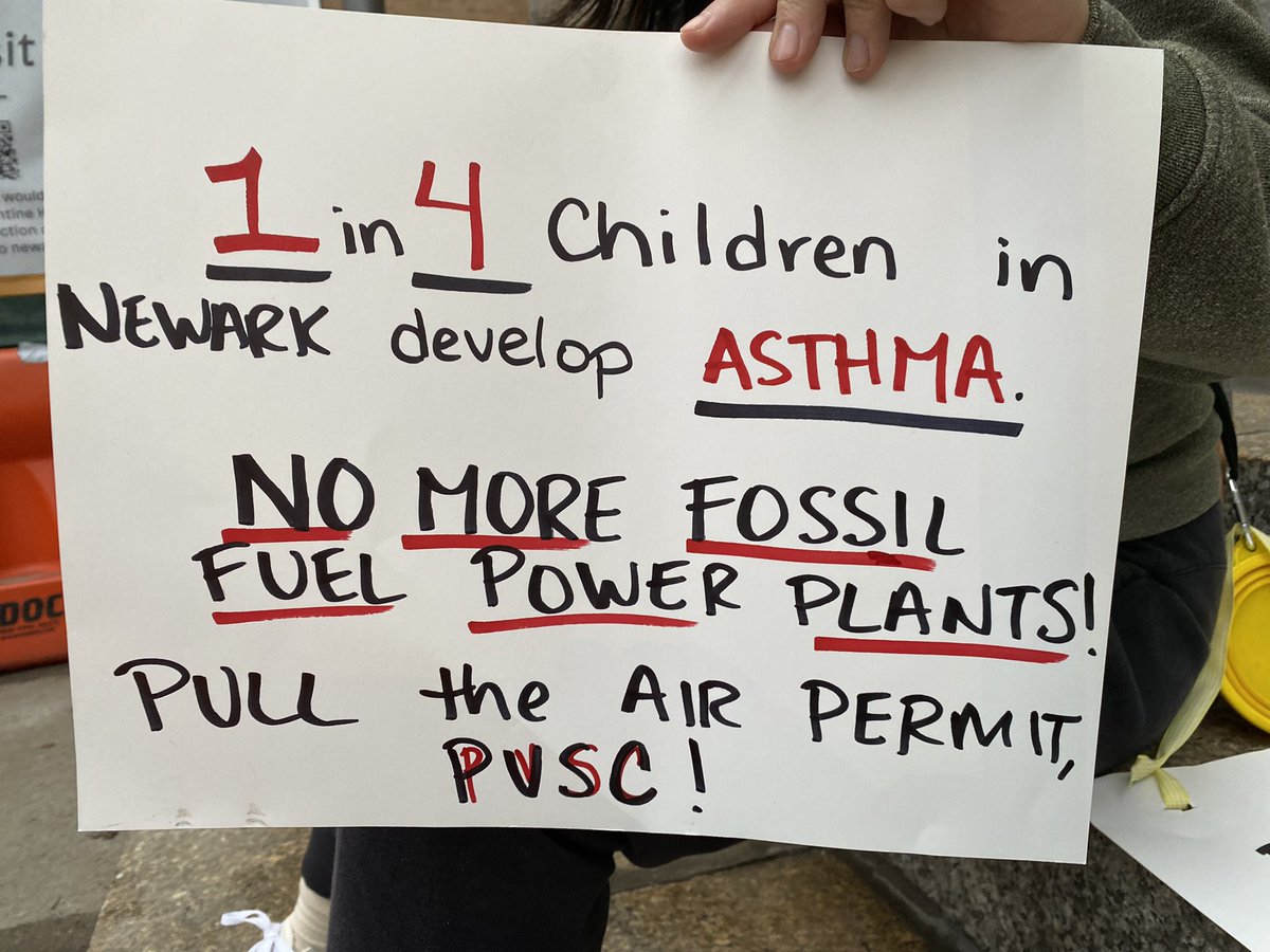 PaulaRogovin's tweet photo. #EnvironmentalJustice @GovMurphy REJECT PVSC’s fracked gas power plant in the Ironbound. Support a renewable energy solution. Pollution kills. Pollution causes lung and heart diseases and cancers. Which side are you on?@FirstLadyNJ @EmpowerNJ @IronboundCC @EPAMichaelRegan https://t.co/LWiz6Y4s23