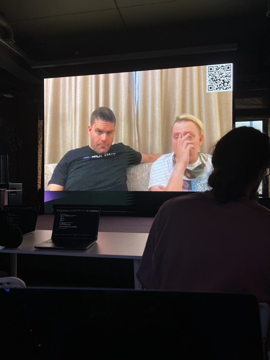 Solana Technical session with <a href="/redacted_j/">jprince.sol</a> and <a href="/baalazamon/">bartosz |🧊</a> 

#HackerHouseMoscow