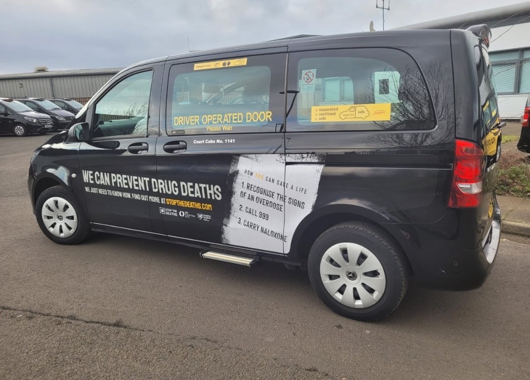 SuzieSAS's tweet photo. Great to be at the launch of @glasgow_taxis #Naloxone taxi with @cuppawithK @SDFnews @AConstanceSNP this morning. Amazing drivers committed to saving lives. Thanks to @scotgov for funding our #ClickNDeliver service. Want a kit? Apply online 👉 https://t.co/7TLlQZYId6 https://t.co/MB1cAcdzqL