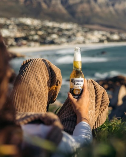 Start your day in paradise with a slice of lime, watching the waves go by.

#Corona_India #CoronaStudios  #BestServedWithLime #LogOffLimeIn #ThisIsParadise
