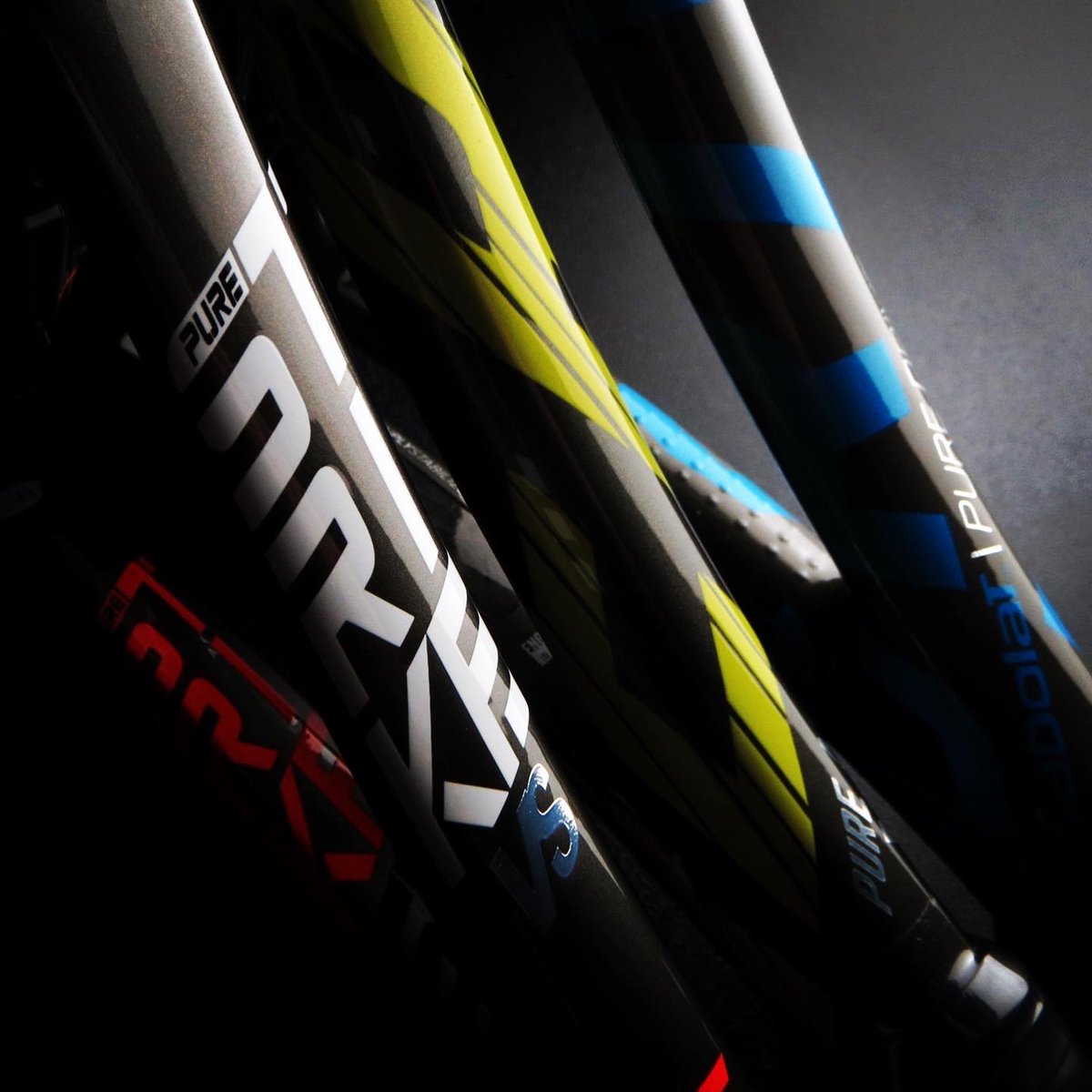 Lafino_Official's tweet photo. BABOLAT 【VS】シリーズは新たなステージへ🚥🚥🚥
https://t.co/dTyxR2ZcyS
#babolat 
#puredrivevs 
#pureaerovs 
#purestrikevs https://t.co/hDcknKZj0u