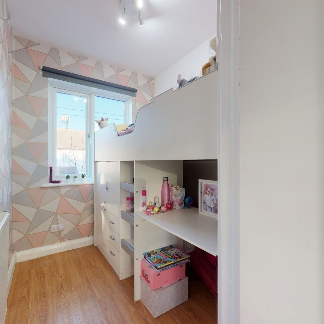 WeCanProperties's tweet photo. We Can Properties are extremely proud to present this beautifully designed three bedroom terraced house in a great location, situated in London CR0.

Contact our Sales Team for a viewing.
#wecanproperties #realestate #LondonHomes #estateagents https://t.co/rYZhNykBQP