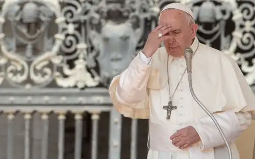 RadioMariaSpain's tweet photo. .@Pontifex_es convoca una jornada de oración y ayuno por la paz en #Ucrania el próximo Miércoles de Ceniza y pide a la Reina de la Paz que “preserve al mundo de la guerra” https://t.co/qxloqOe6Mk