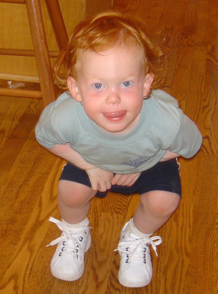 JenniferBoll4's tweet photo. Hello Storm Fans!  Round 3 today of “guess that Senior”!
Clues:

My favorite restaurant is Chick fil A
I have my own deck refinishing business 
Youngest of 4!
Vikings is my favorite sports team!
Which Senior am I?
@ChanStormHoops @chanstormAD https://t.co/w1yYLdhgrF