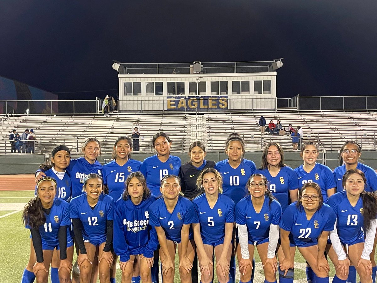 MiguelMendezSE's tweet photo. San Eli wins against a tough Mt View team. Great job by our midfield as they continue to work and do the little things that add up. Defense continues to be solid and forwards score. JV wins as well and continues to improve. Vamos San Eli! #sehsthebest https://t.co/FCXU2ZIuBC