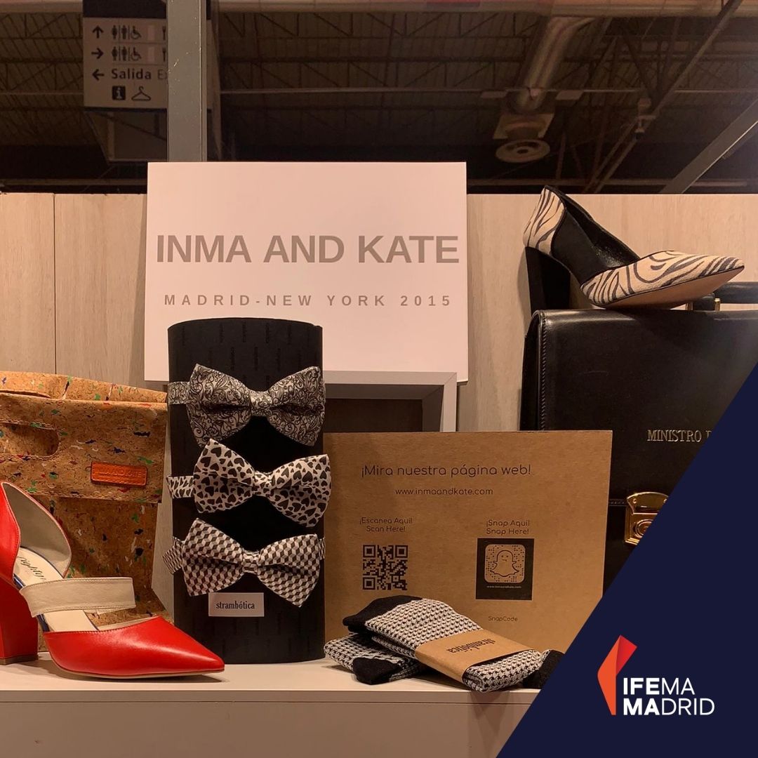 MOMADMadrid's tweet photo. 🇬🇧: In #MOMAD22 there was no shortage of exhibitors full of the most colorful and fun accessories. An alternative to fill the looks creativity and trend. #ConectandoLaModa https://t.co/qxvGtFA9yP