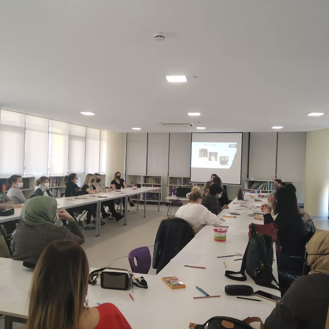 Rehberlik birimi olarak 19.02.2022 tarihinde gerçekleştirdiğimiz "Anne Atölyemiz" 🎨 Katılım sağlayan tüm velilerimize teşekkür ederiz 🌸 <a href="/Sevdeozsaygin/">Sevde Tuba Ozsaygin Atlı</a> <a href="/Psikologferhat1/">Psikologferhatcelik</a> <a href="/barisszgn/">Barış SEZGİN</a> <a href="/Ugurkartalkmps/">Uğur Okulları Kartal Kampüsü</a>