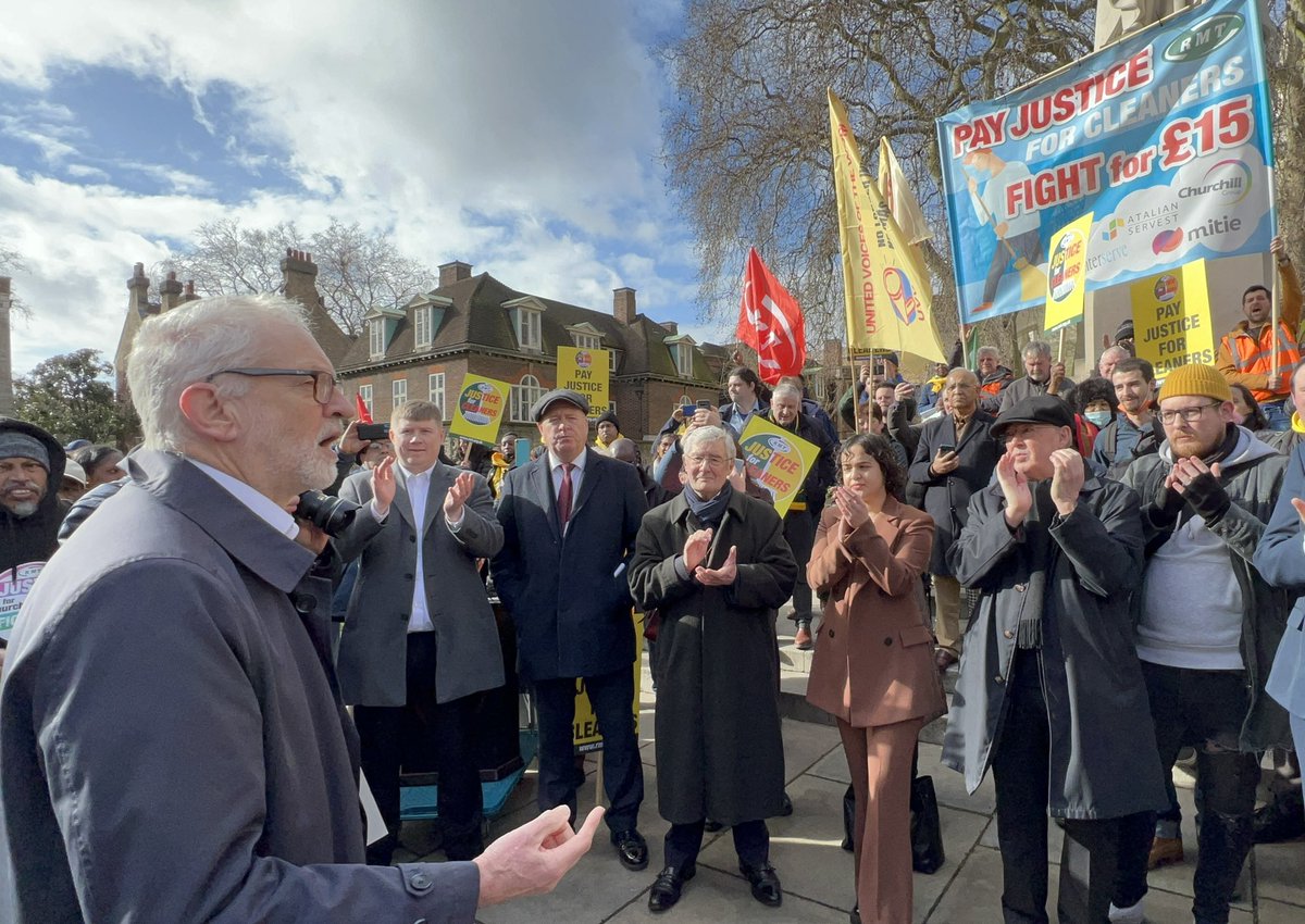 Jeremy Corbyn tweet media
