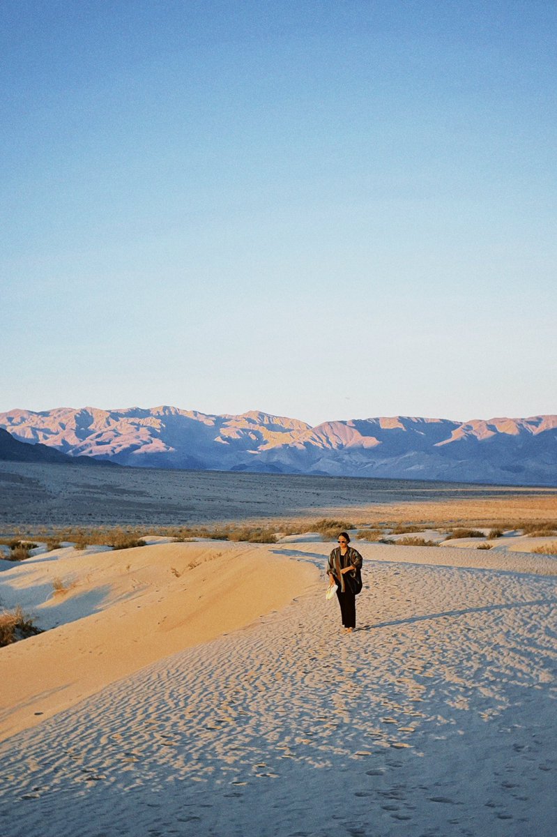 assoonasisaw's tweet photo. 🚌 USA West Coast Road Trip : ขับรถตะลุยอเมริกาฝั่งตะวันตก ผ่าน 4 รัฐ California - Nevada - Arizona - Utah 15 วันถ้วนแห่งการนั่งหลังคดหลังแข็งบนรถ ฝากด้วยนะค้า 💕
————————————
ตามไปอ่านบันทึกการเดินทางเต็มๆ ได้ที่
📌 https://t.co/pL9yhpteM1 https://t.co/KRf15m3JrR