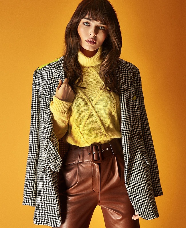 timelessstyle3's tweet photo. #AyçaAyşinTuran https://t.co/JMgXUBGHM8
