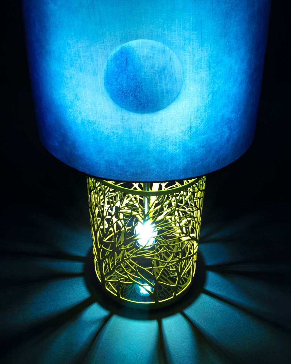 ARR_ltd's tweet photo. We are thrilled to present the first collaboration with Scott Kahn, his first-ever sculptural lamp "Autumn Moon", exclusively at @DDT_Store.
👉🏻Enter Draw NOW on:
https://t.co/bw9esFI2Uk
Ends on 28 FEB 12am (EST) / 1pm (HKT)
#ScottKahn #MEET_Project @ARR_ltd @DDT_Store https://t.co/BSUpdhHT9G