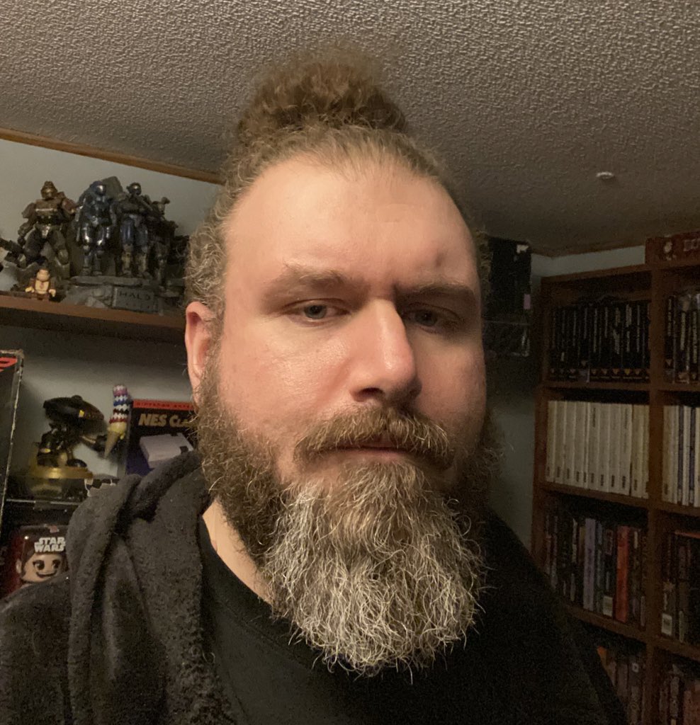sonofblaine's tweet photo. I swear I was trying to smile. I thought I was smiling. It felt like smiling. This slab of face just can’t emote happy. https://t.co/j3XG0rtDhT