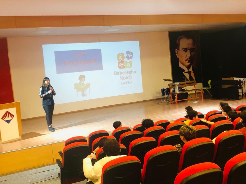 7. Sınıf öğrencilerimiz ile test teknikleri sunumumuzu tamamladık test tekniğimi değerlendiriyorum anket çalışmamızı gerçekleştirdik
🎯🎯Hayal ettiğin geleceğe doğru yerden başlamak senin tercihin .
🎯🎯Bahçeşehir Koleji nde başarının sınırı yoktur..
🎯🎯🎯🎯
#bahçeşehirkoleji