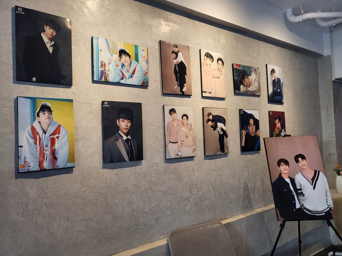 meonji_MJ's tweet photo. ขอบคุณทีมจัดคาเฟ่มากๆเลยนะคะ จัดงานน่ารักมาก มุมถ่ายรูปเยอะมากเลย เสียดายกลับเร็วไปหน่อยเลยอดได้รูปบนกำแพง ปีหน้าที่มีจัดอีกไปแน่นอน #ASTRO_6th_Anniversary 
#Astro6th https://t.co/KR7AOGkpog