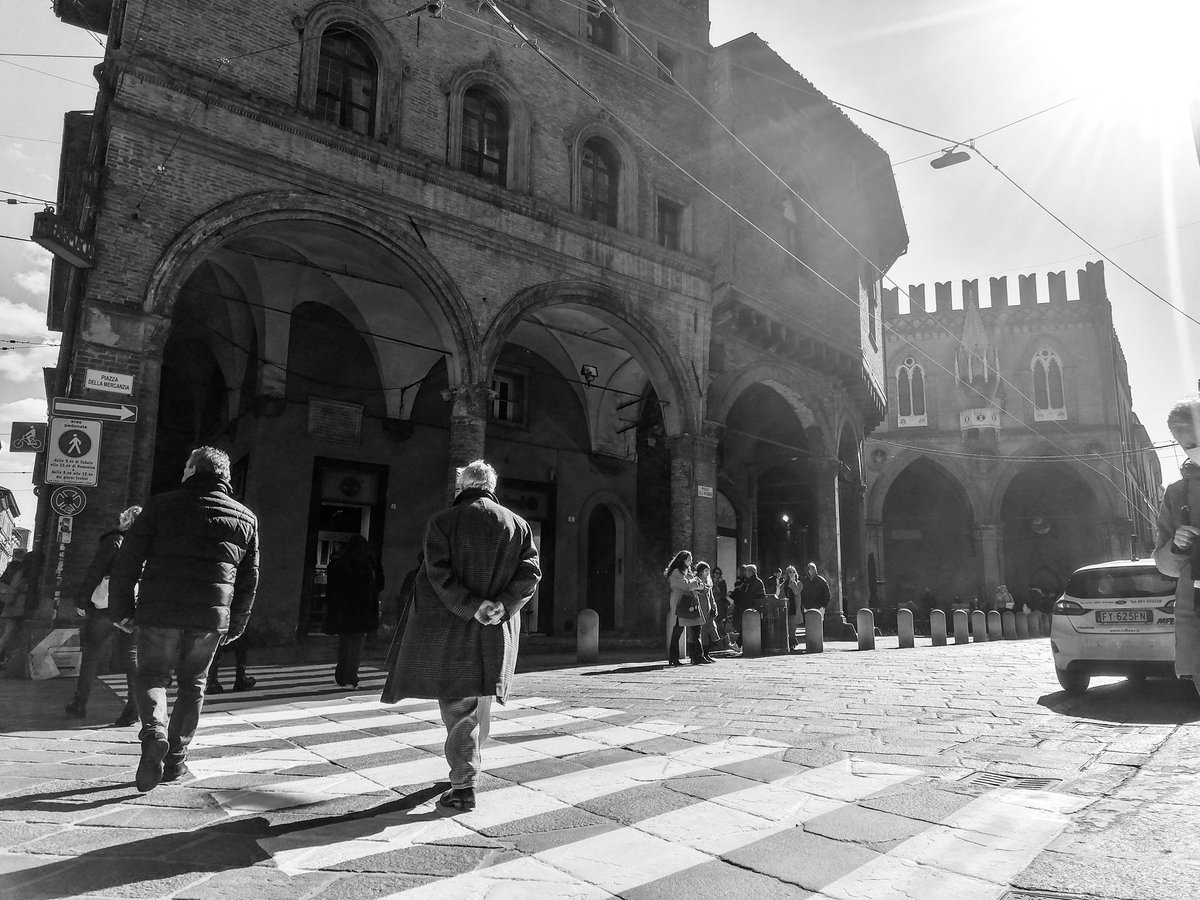 sfristachi's tweet photo. #Bologna https://t.co/QlU4NLbrW4
