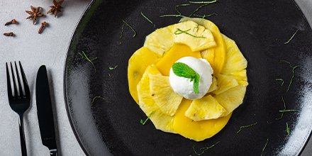 Toe aan een nieuw toetje? Probeer dan deze heerlijke carpaccio!  voedingenkankerinfo.nl/recept/carpacc……o-en-yoghurt-ijs/

#voedingkanker #mango #ananas #toetje #smakelijk