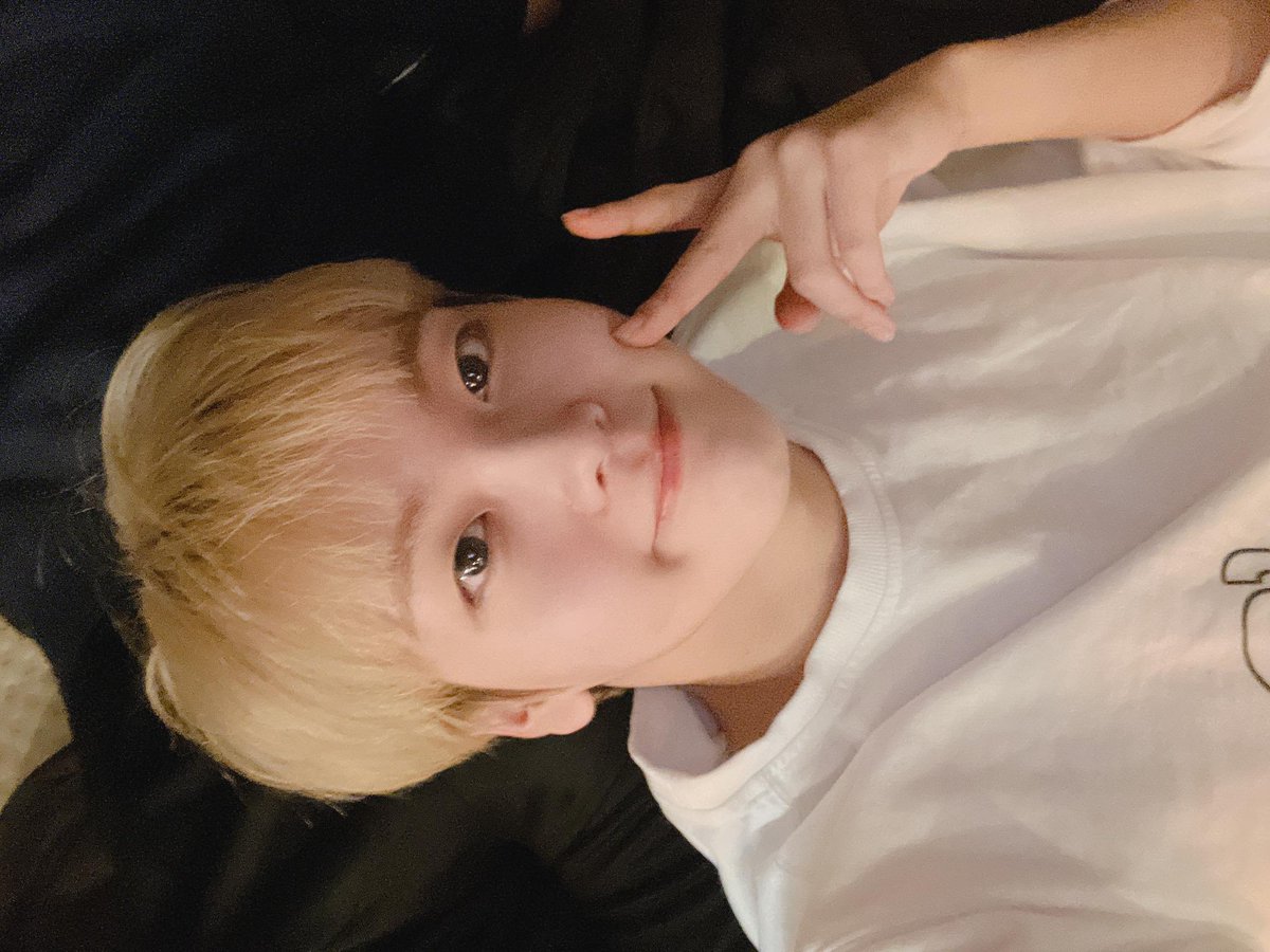 HYEONGJUN THAILAND ♡ tweet media