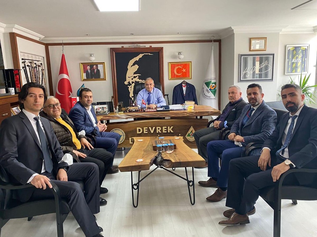 TÜRK EĞİTİM SEN'DEN BAŞKAN BOZKURT’A ZİYARET 

    Öğretim ve Bilim Hizmetleri Kolu Kamu Çalışanları Sendikası (Türk Eğitim-Sen) Devrek Şubesi Başkanı Mehmet Adıbelli ve Yönetim Kurulu Üyeleri, Belediye Başkanımız Çetin Bozkurt’u ziyaret etti.